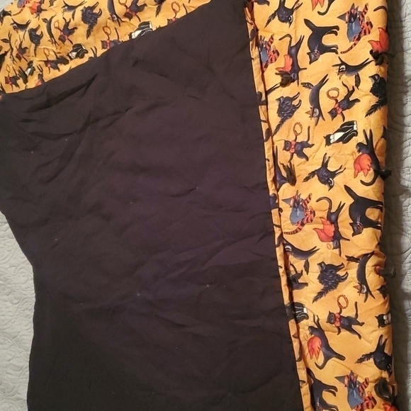 Black Cat Comforter Custom Made 40 x 106 inches - Picture 2 of 3